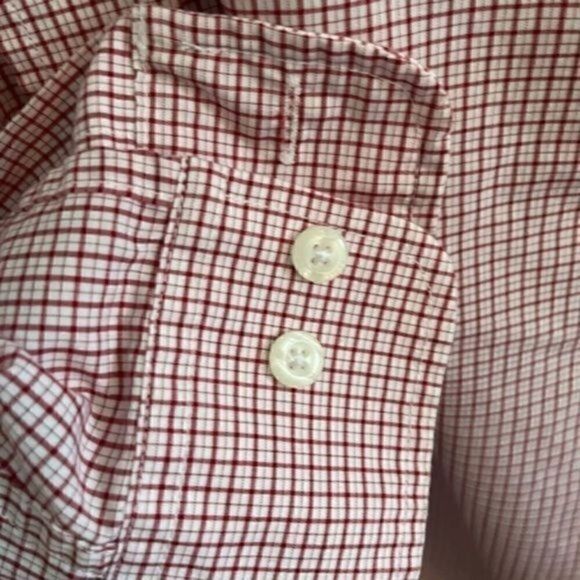 Coast Performance Red and white plaid Long sleeve shirt. Size Medium. - Picture 6 of 6